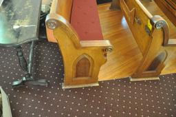 6' Curved Oak Church Pew