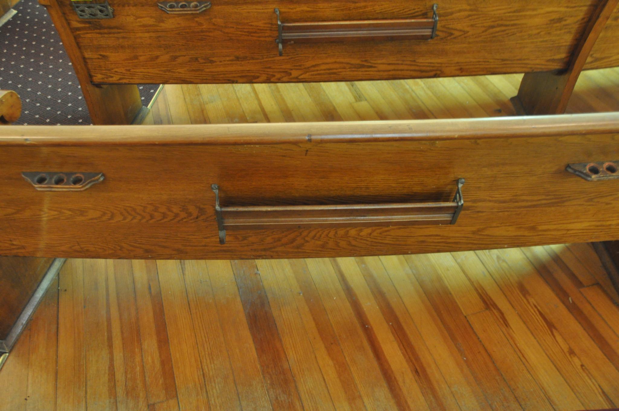 14' Curved Oak Church Pew