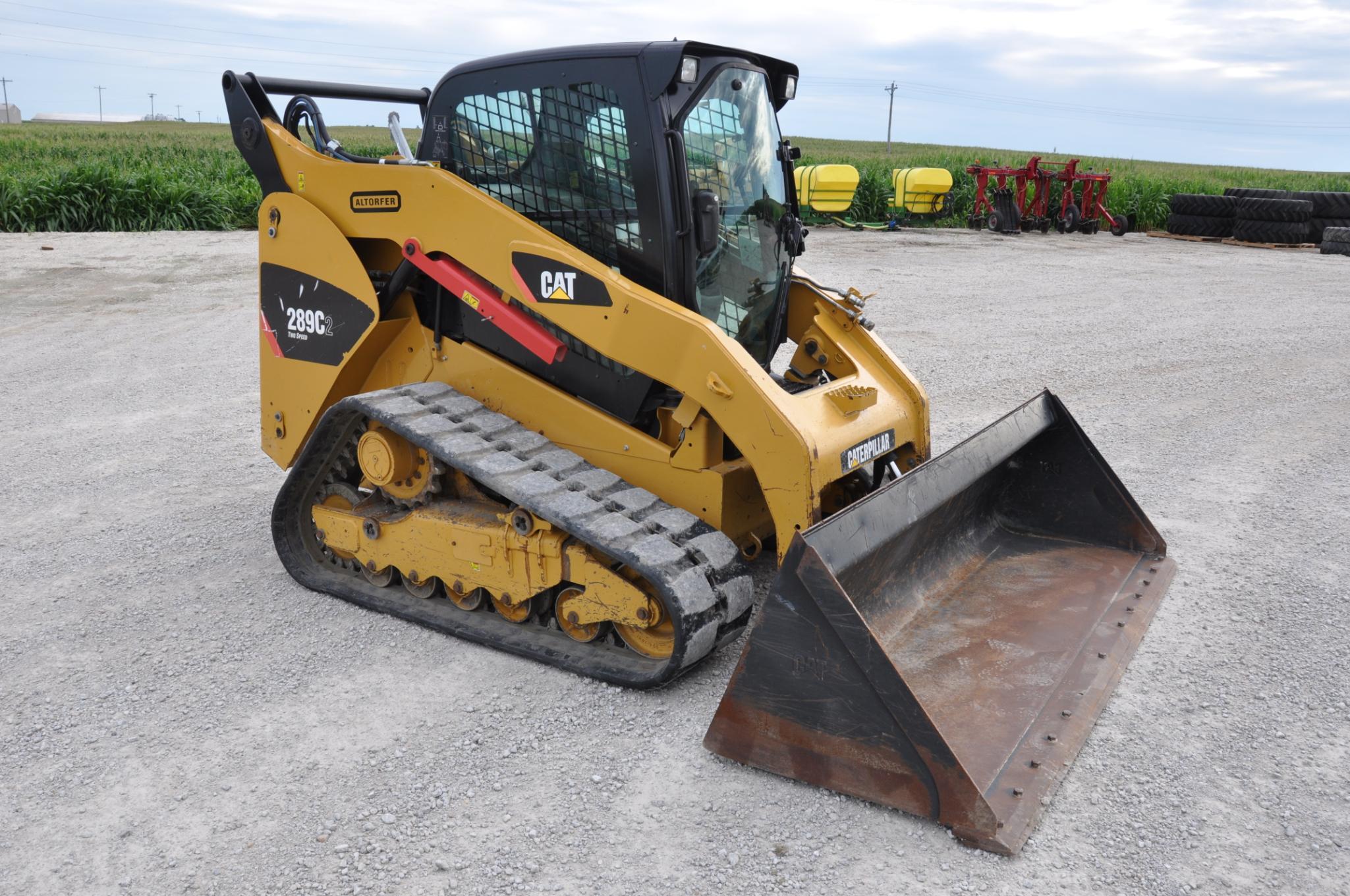 Cat 289C-2 compact track loader