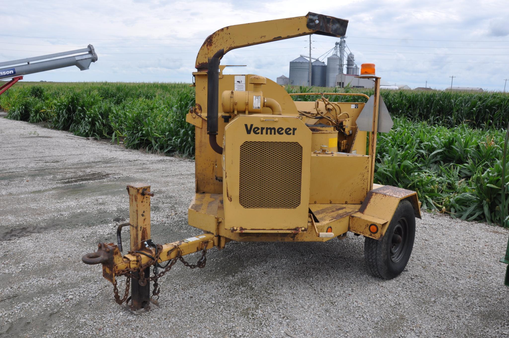 Vermeer BC1250 portable wood chipper