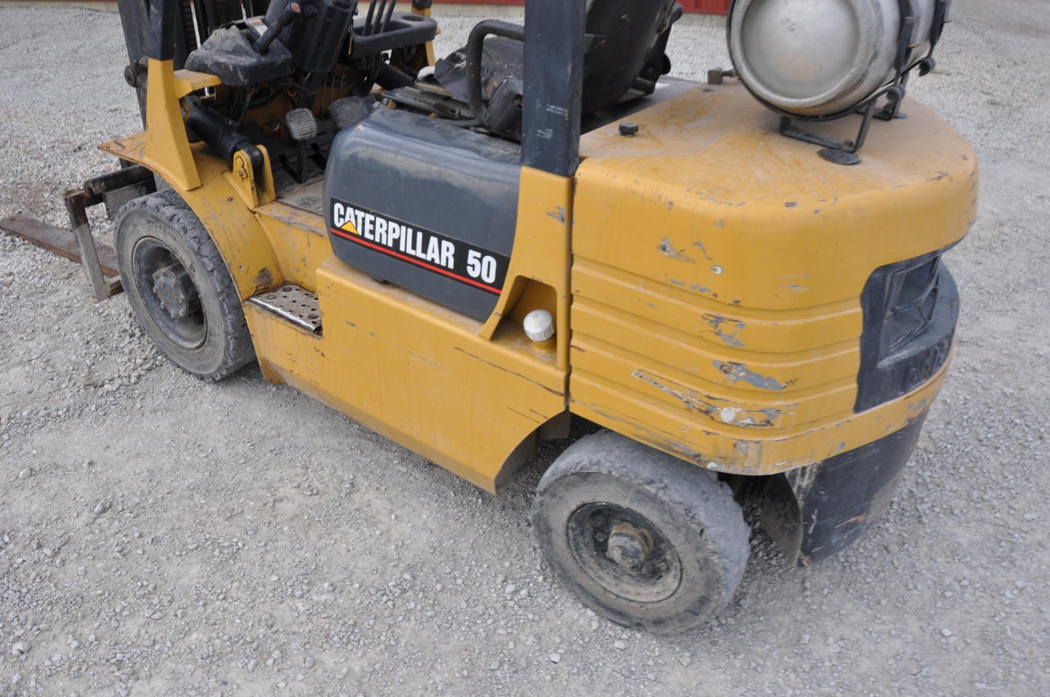 Cat GP25 forklift