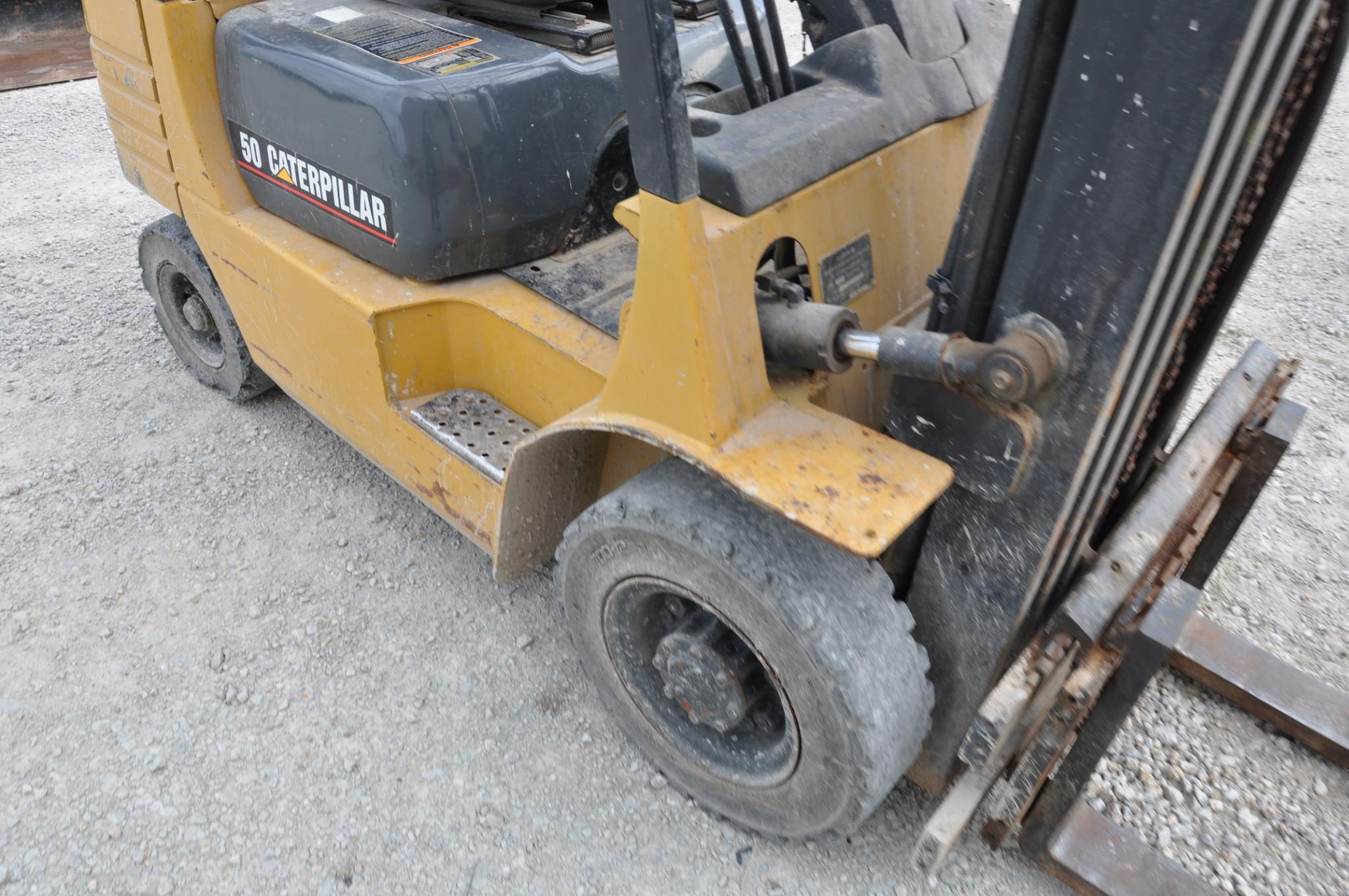 Cat GP25 forklift