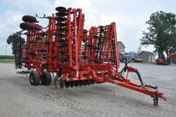 2013 Kuhn Krause Landsman 6200 45' soil finisher