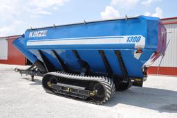 2014 Kinze 1300 grain cart