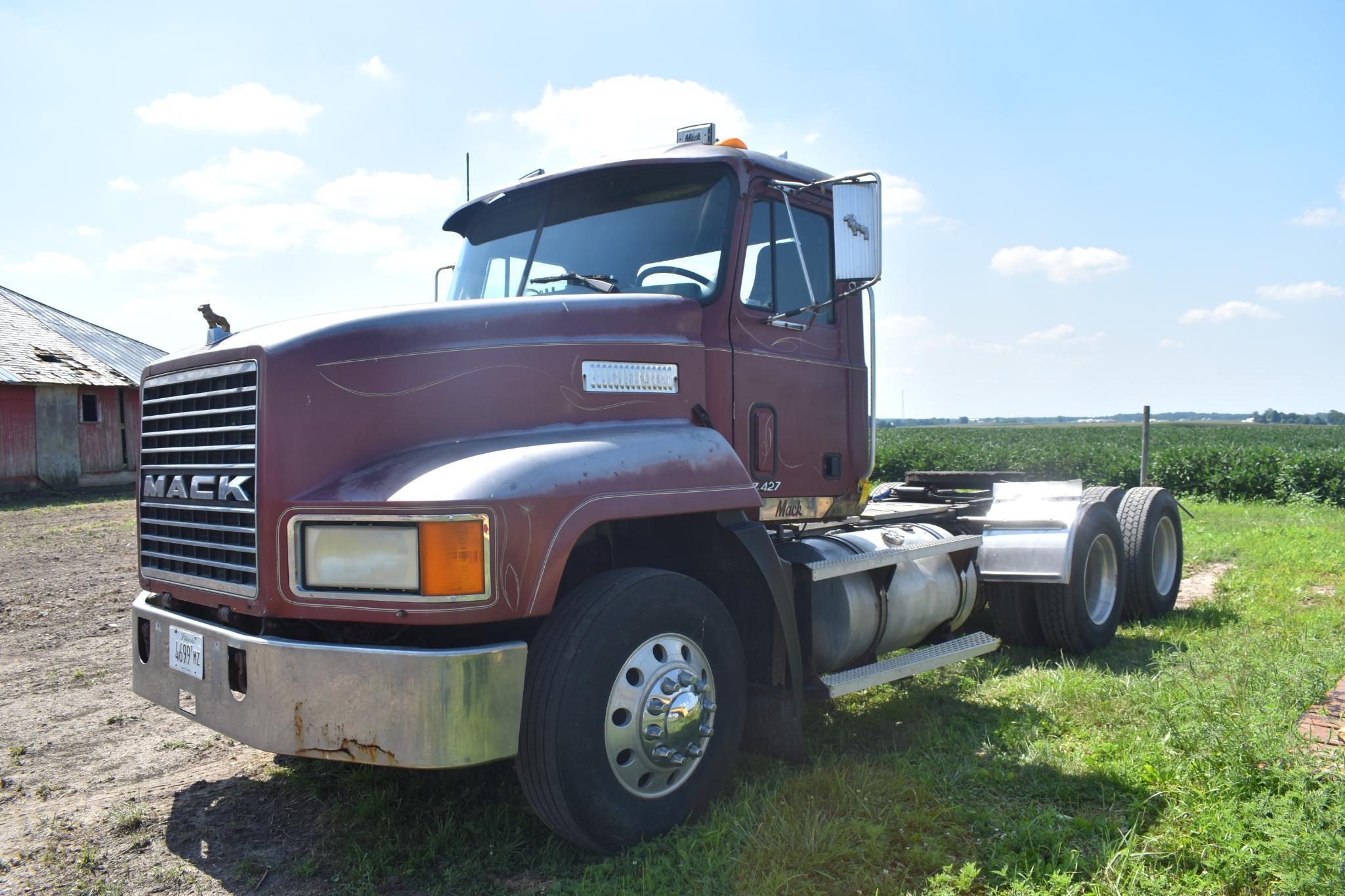 1995 Mack CH613 day cab semi