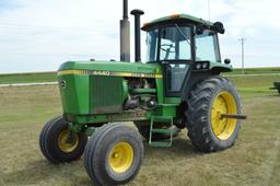 1981 John Deere 4440 2wd tractor