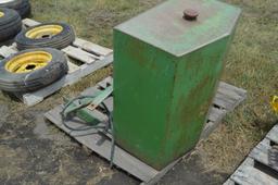 Tractor front fuel tank