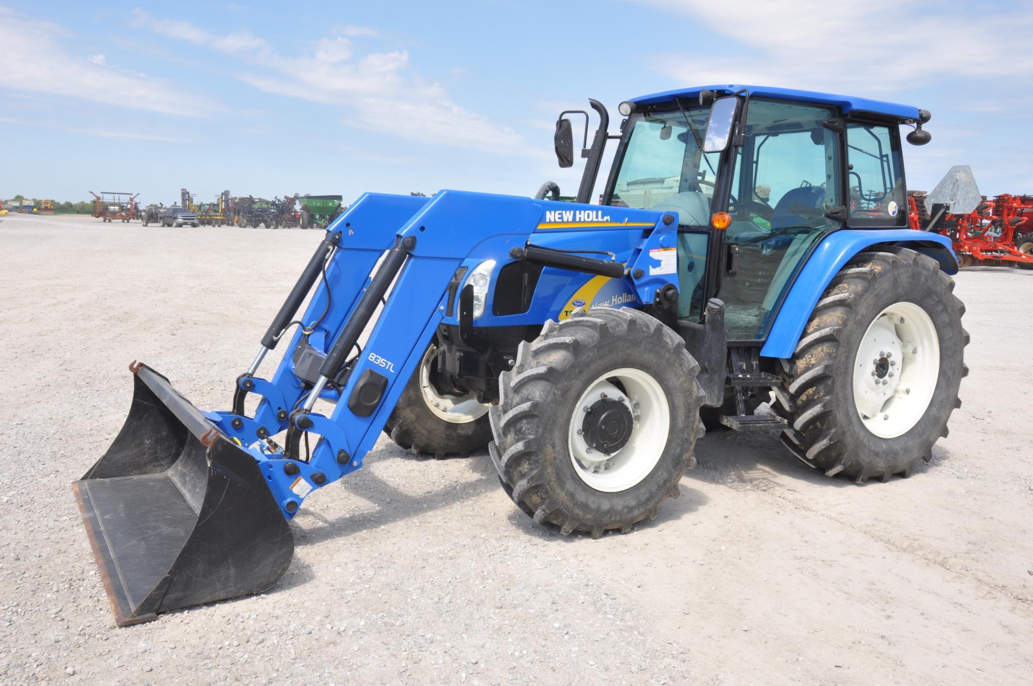 New Holland T5060 MFWD tractor w/loader