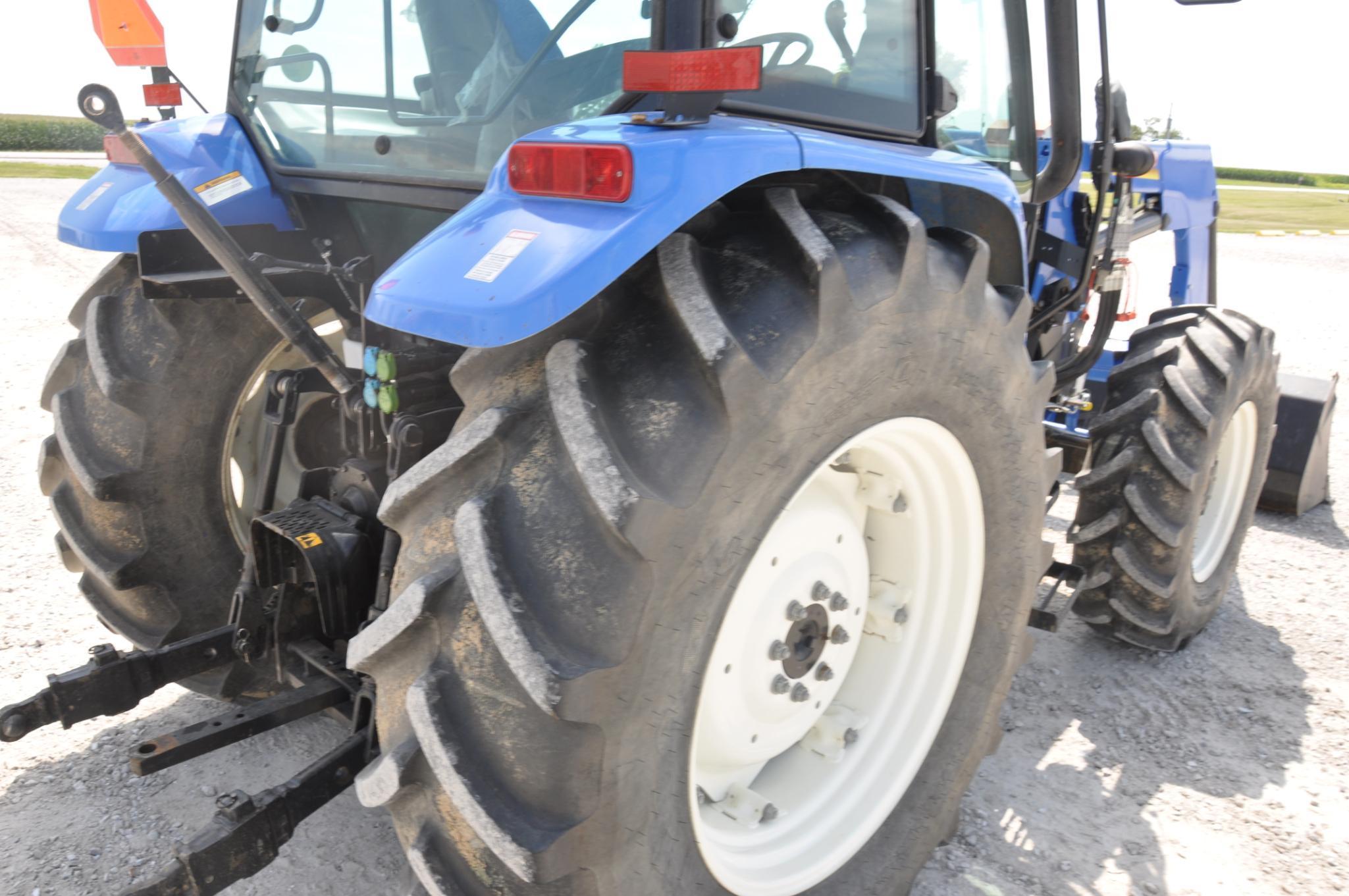 New Holland T5060 MFWD tractor w/loader