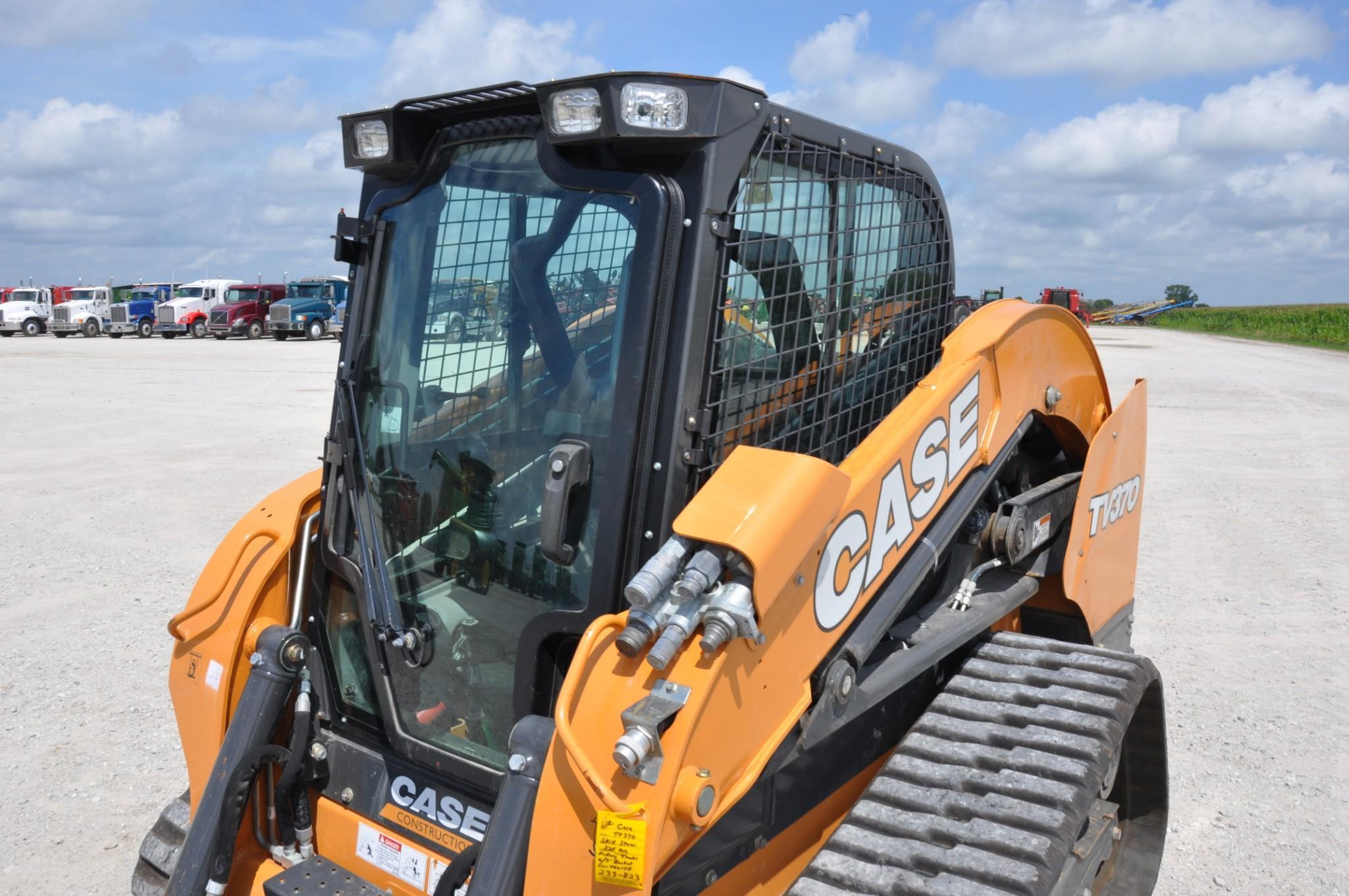 2018 Case TV370 compact track loader