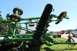 2013 John Deere 2623VT vertical tillage tool