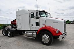 2005 Kenworth T800 semi