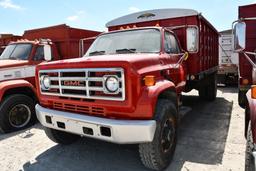 1987 GMC 7000 single axle grain truck