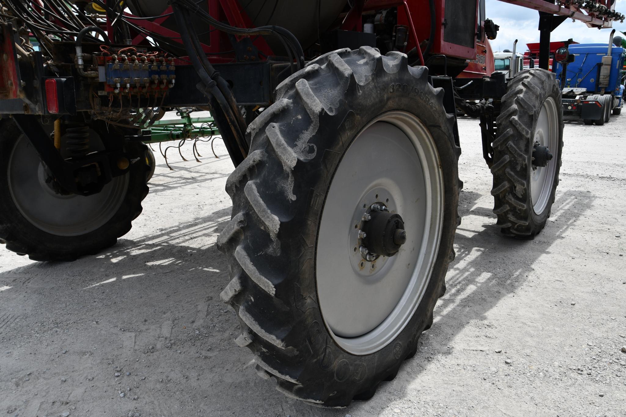 Case-IH SPX 3150 Patriot self propelled sprayer