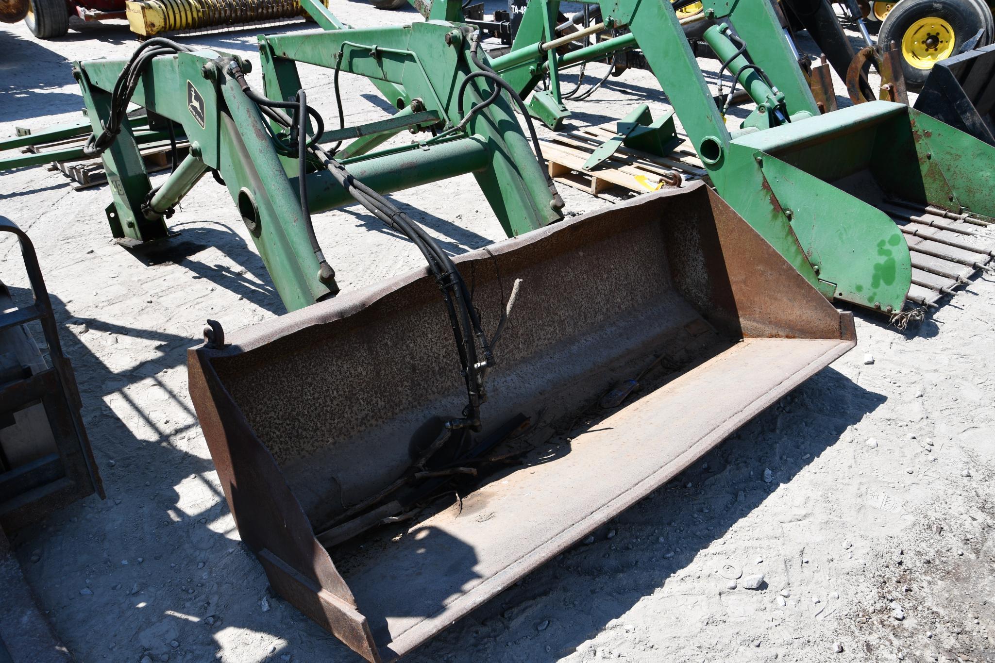 John Deere 148 loader w/ 6' bucket