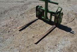 John Deere 48" pallet forks