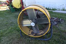 Maxx Air 26" 2 speed electric barn fan