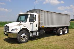 2007 Freightliner M2 grain truck