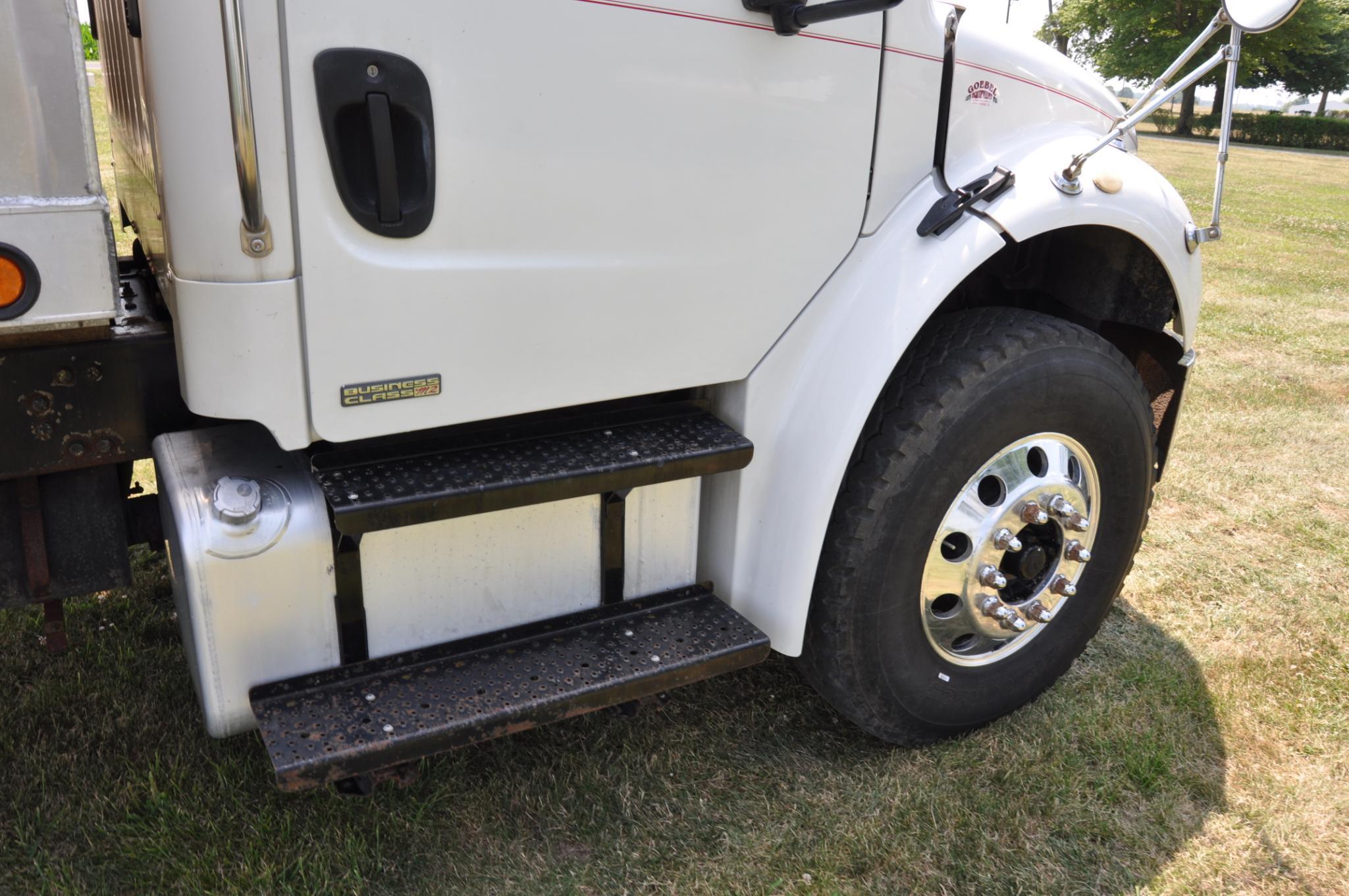 2007 Freightliner M2 grain truck