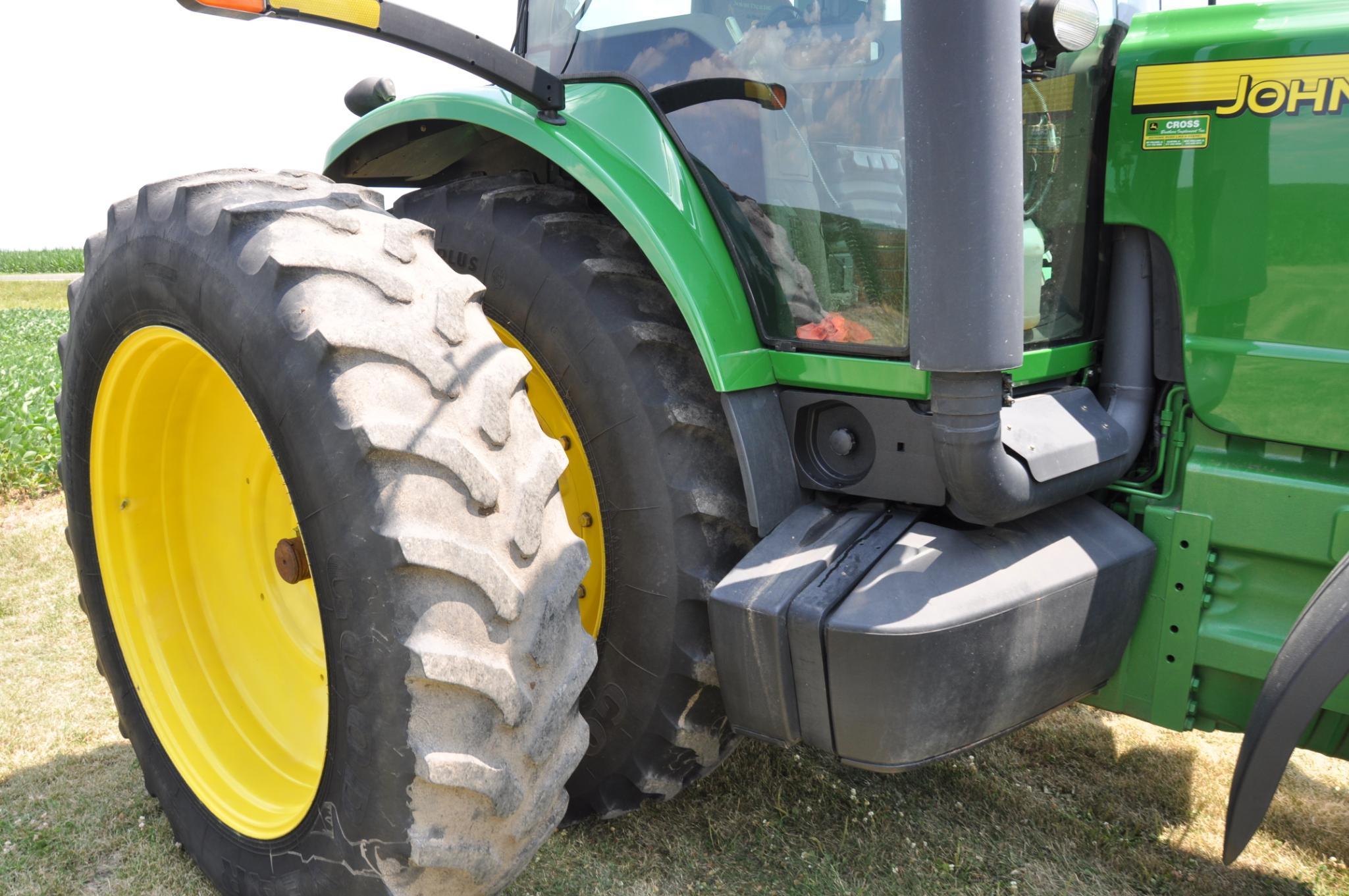 2005 JD 8320 MFWD tractor