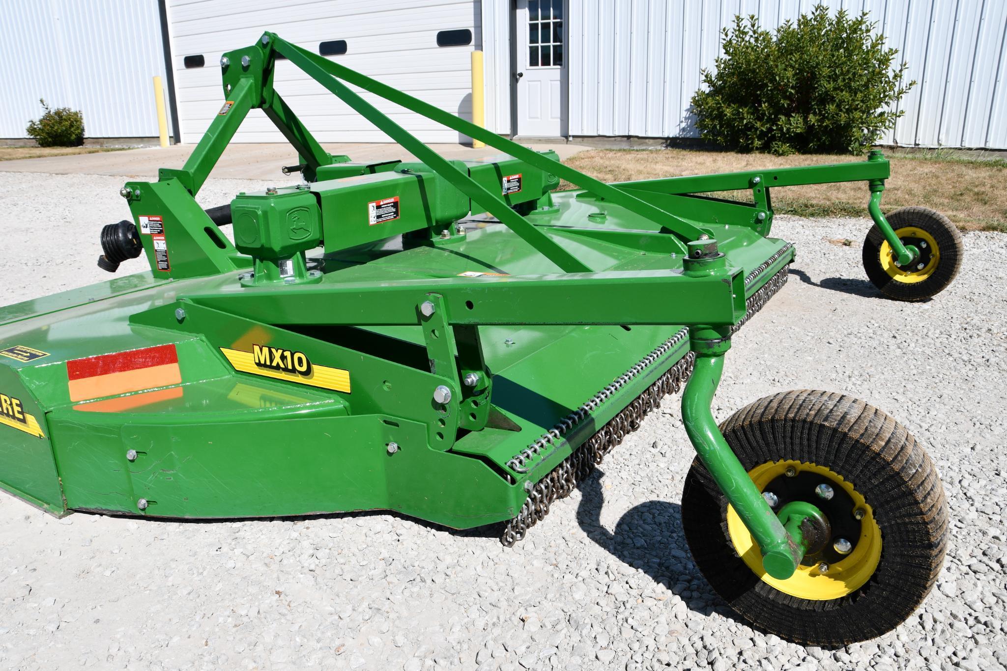 2016 John Deere MX10 10' 3-pt. rotary mower