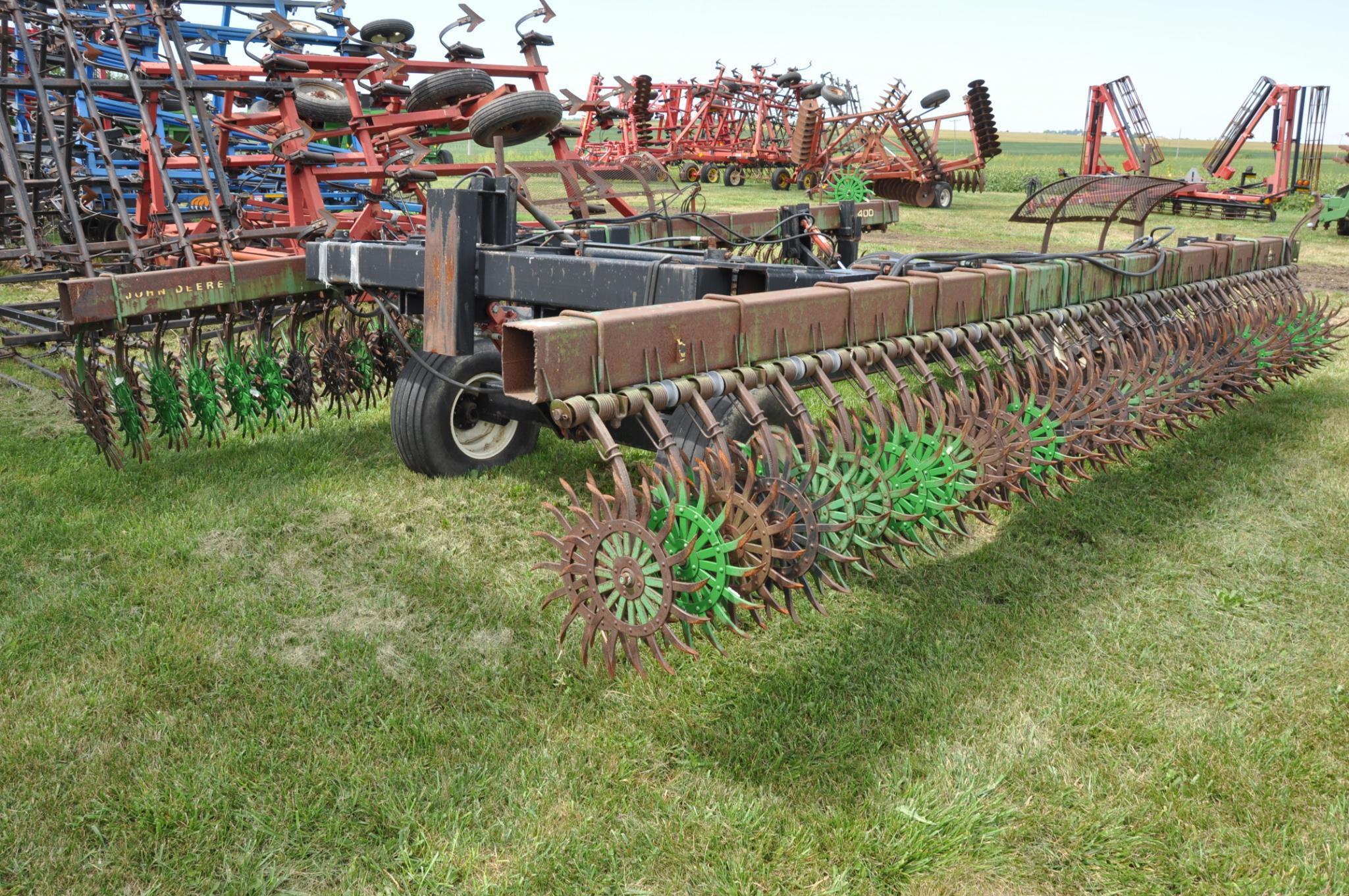 (2) John Deere 400 20' rotary hoes on Progressive toolbar