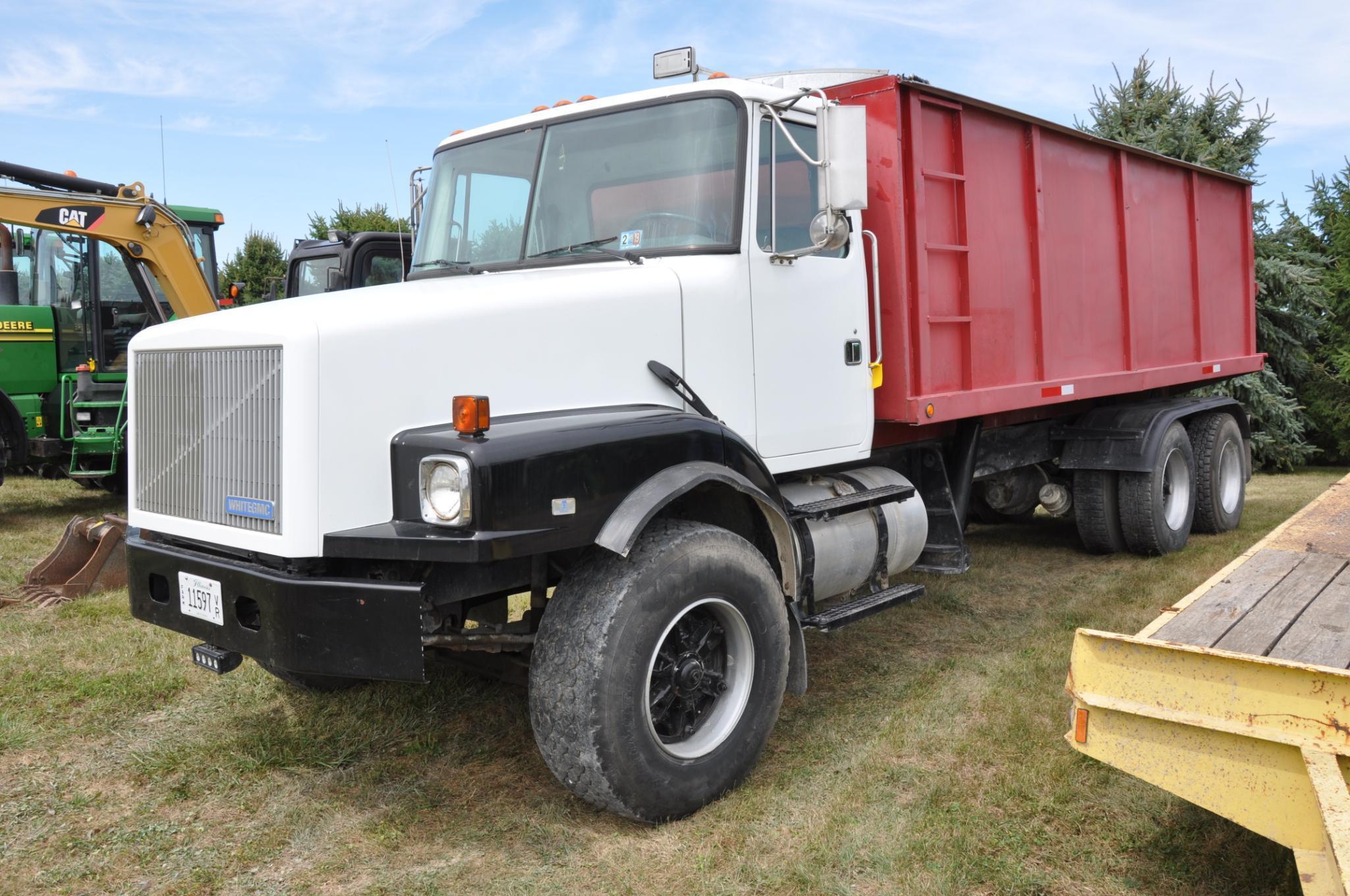 1991 Volvo GM tandem grain truck