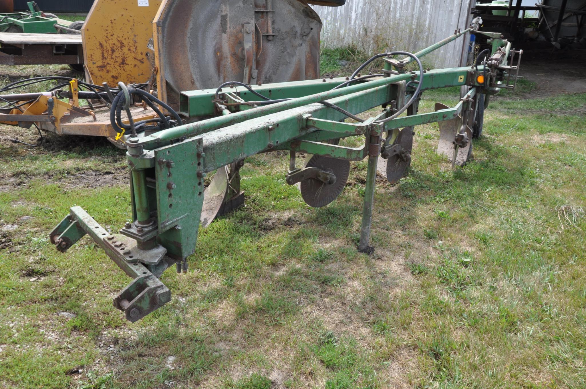 John Deere 4-bottom 1350-1450 4-bottom plow