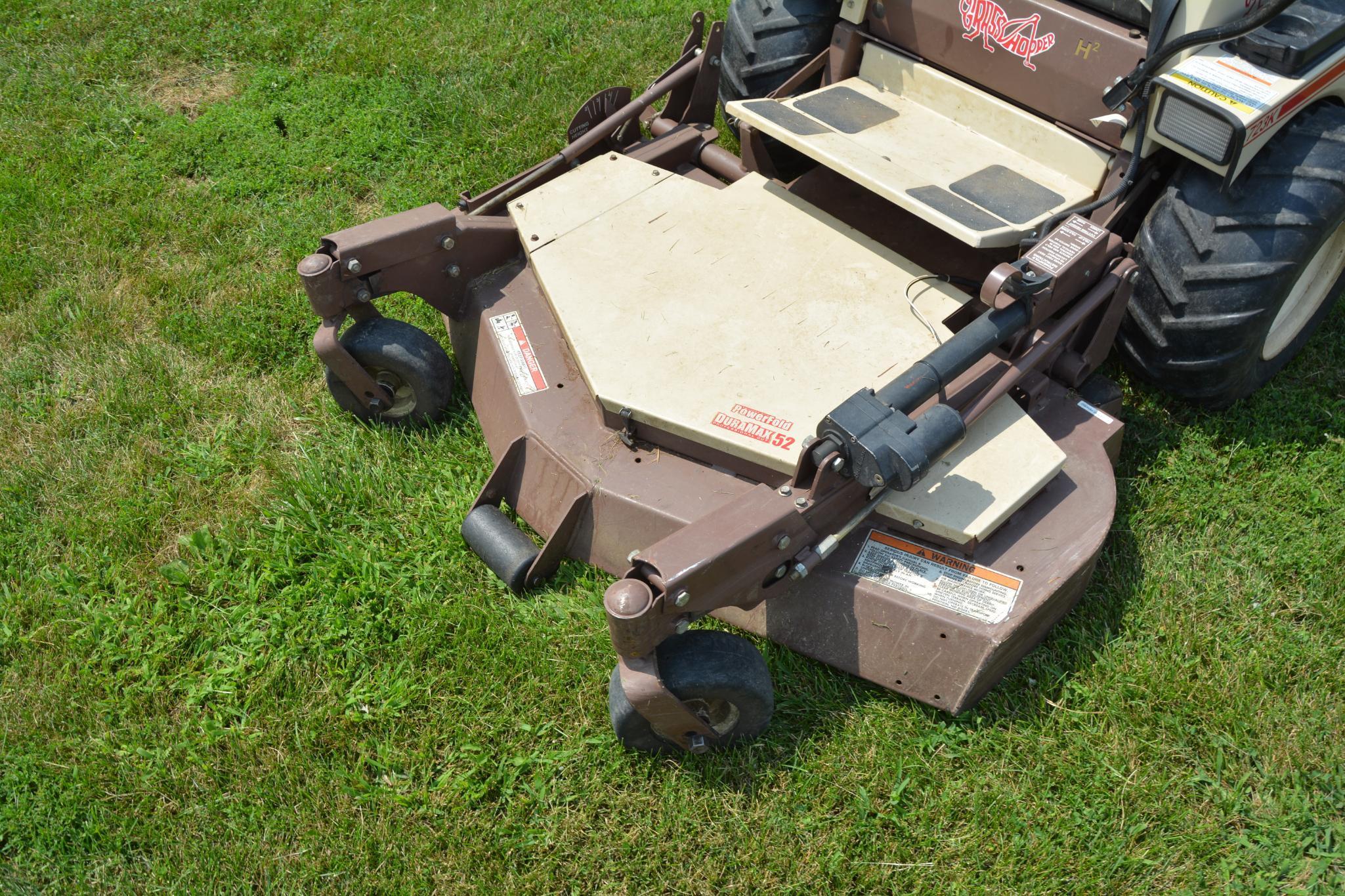 Grass Hopper 723K zero turn lawn mower