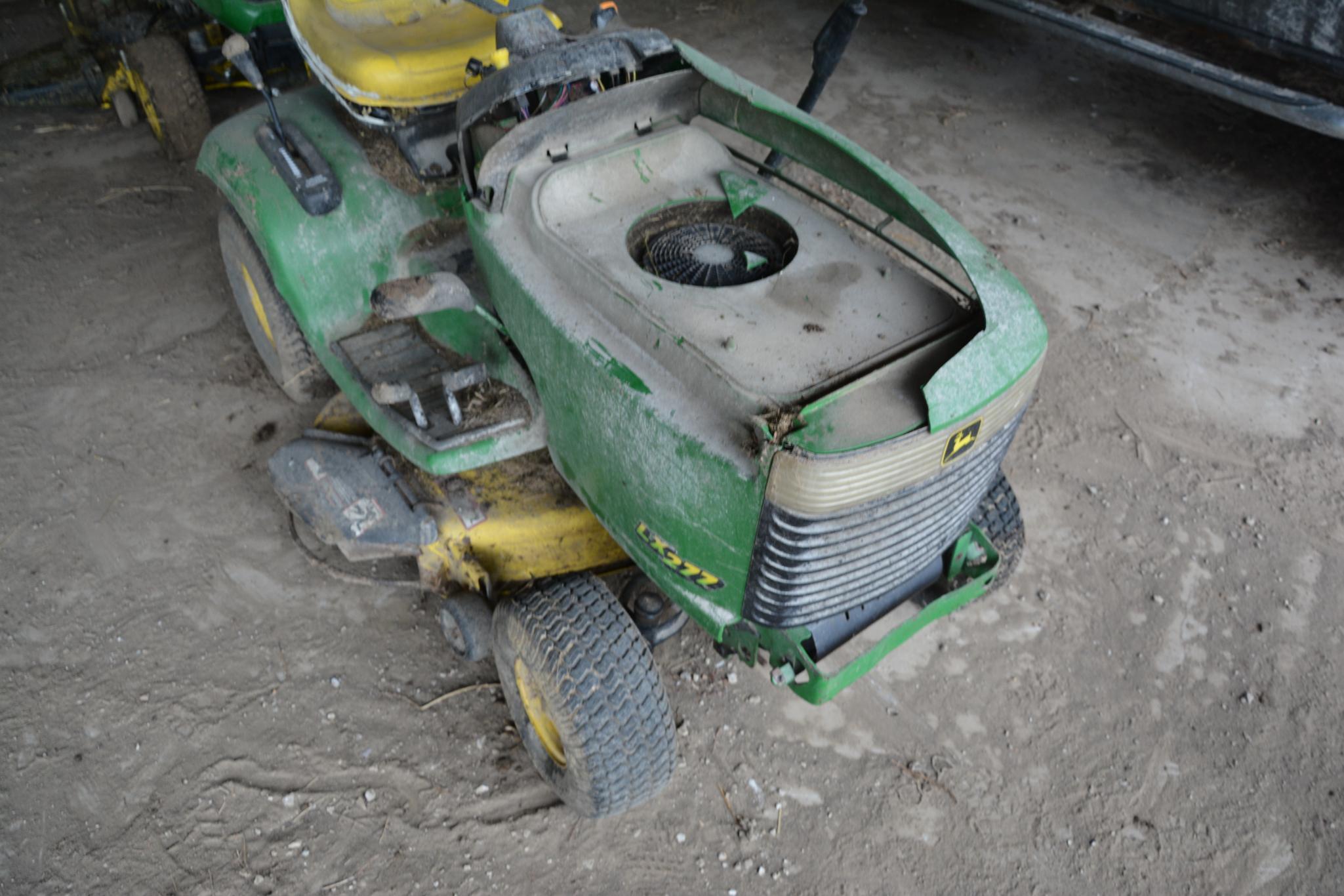 John Deere LX277 riding lawn mower