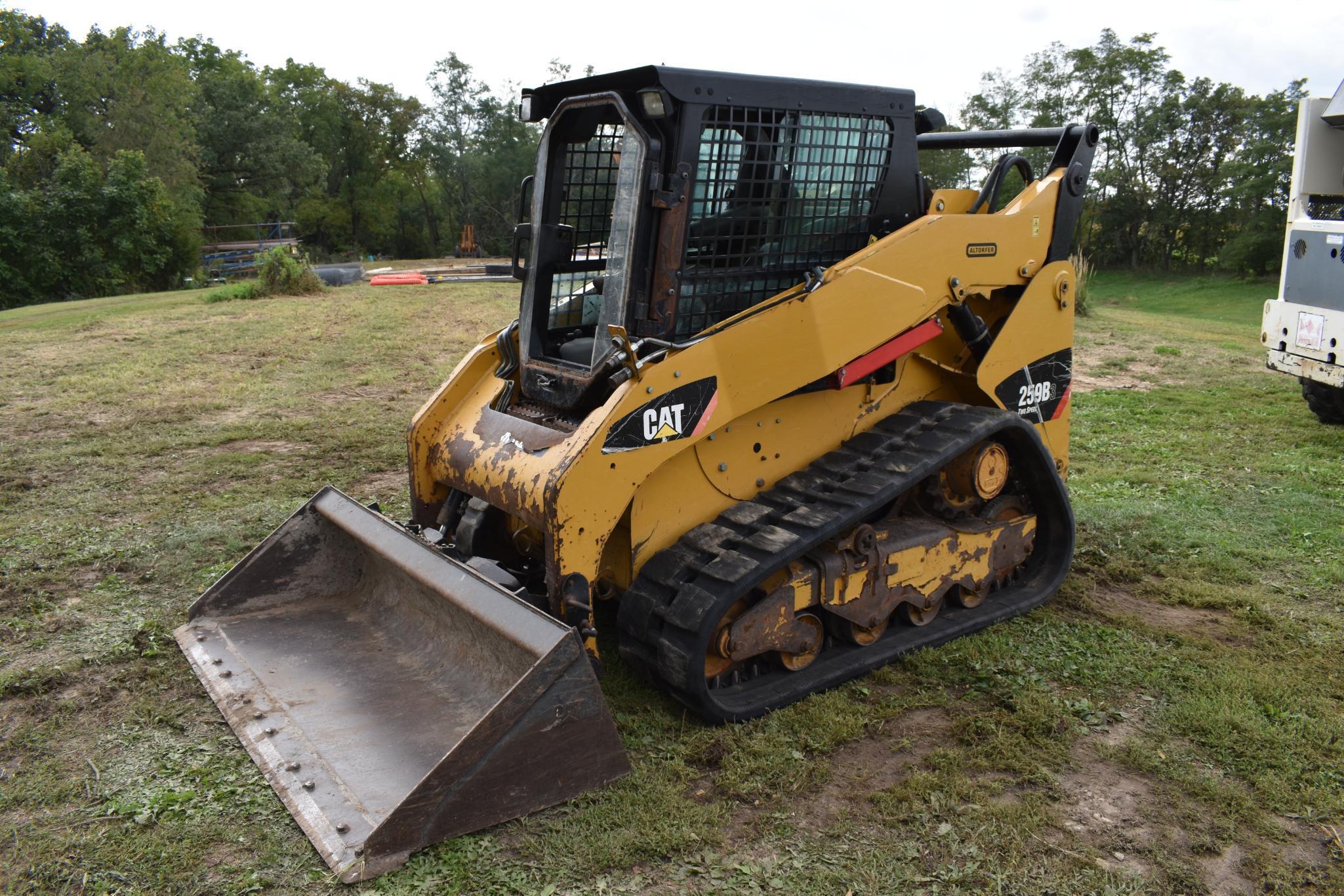 Cat 259B3 compact track loader