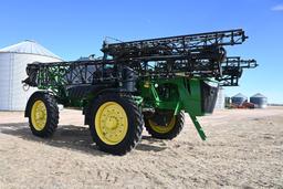 2013 John Deere 4940 self-propelled sprayer