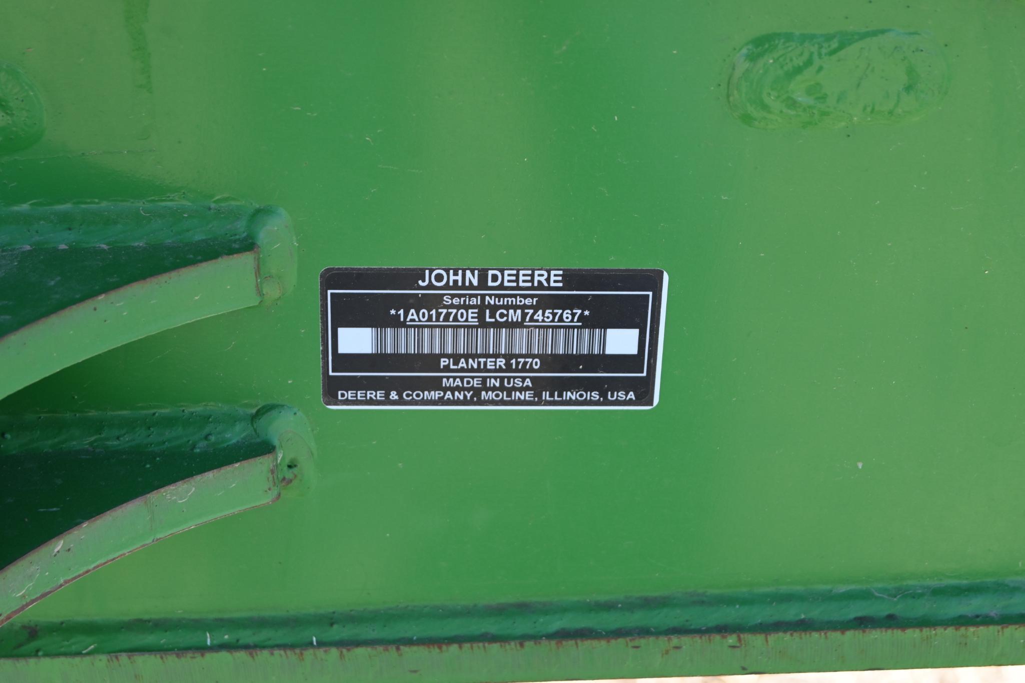 2012 John Deere 1770NT CCS 24 row 30" planter