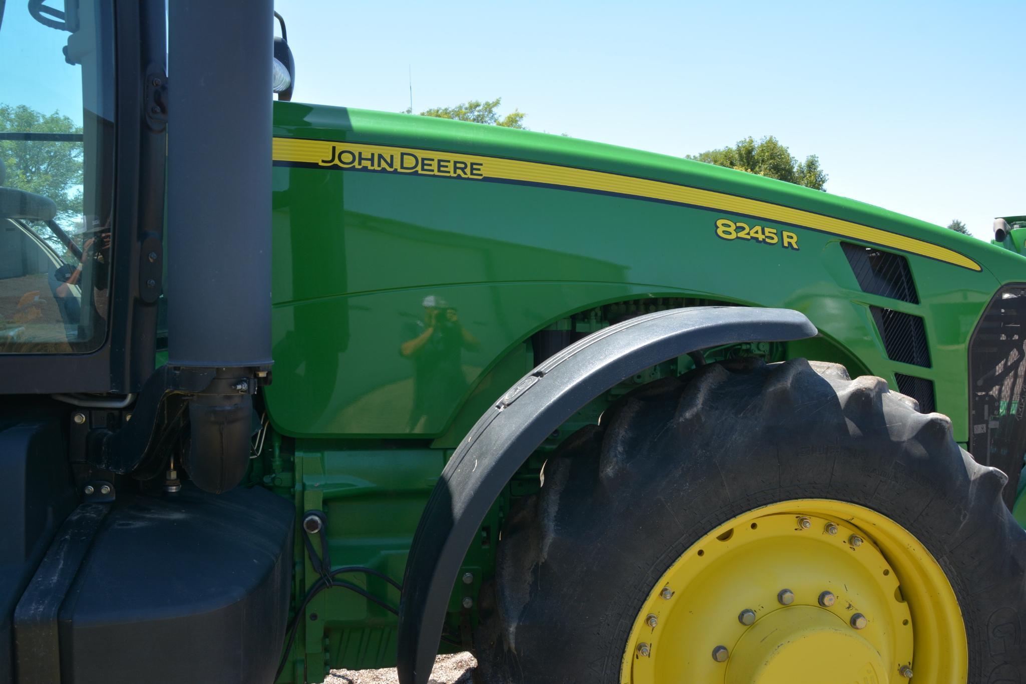 2010 John Deere 8245R MFWD tractor