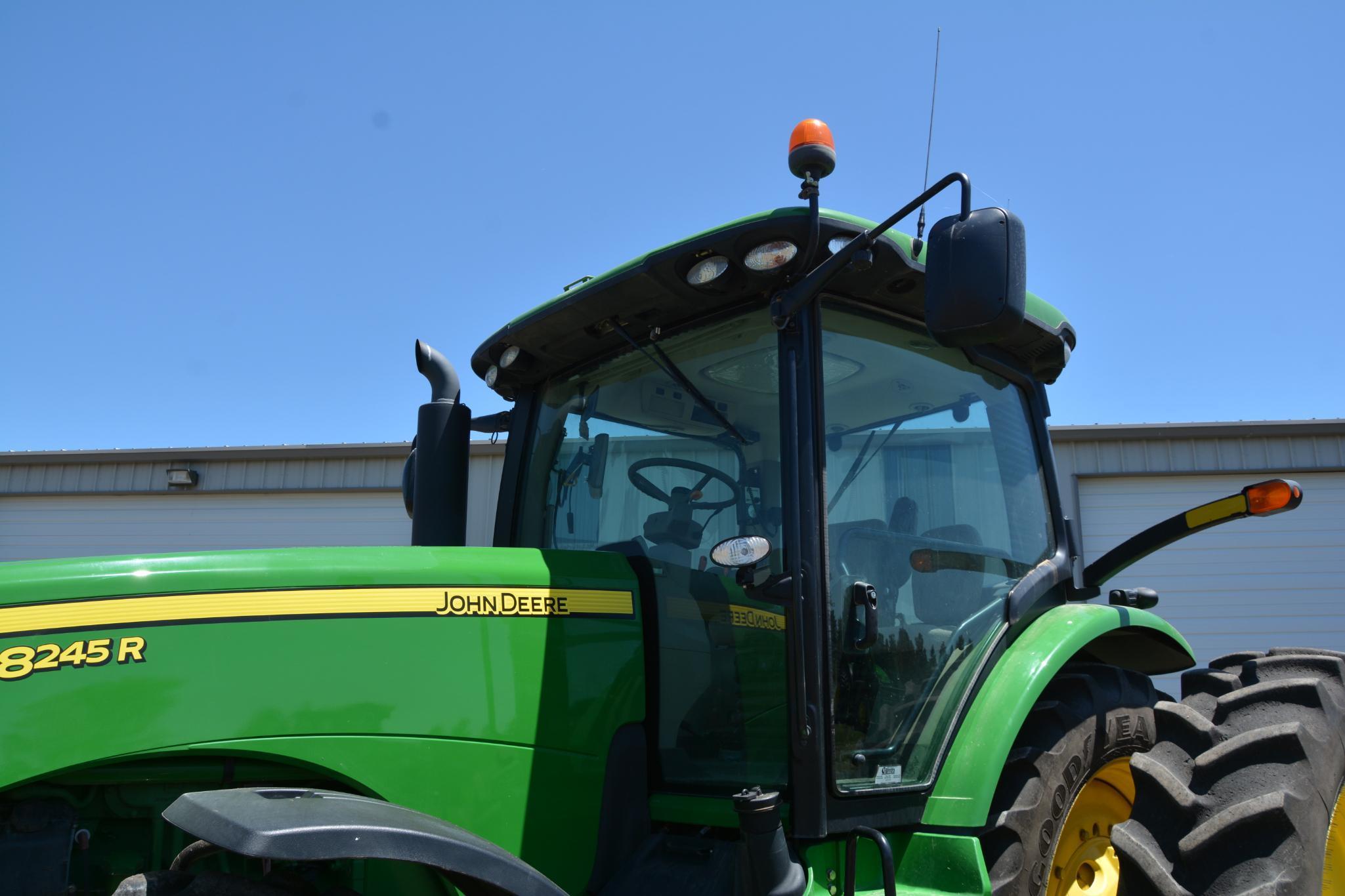 2010 John Deere 8245R MFWD tractor