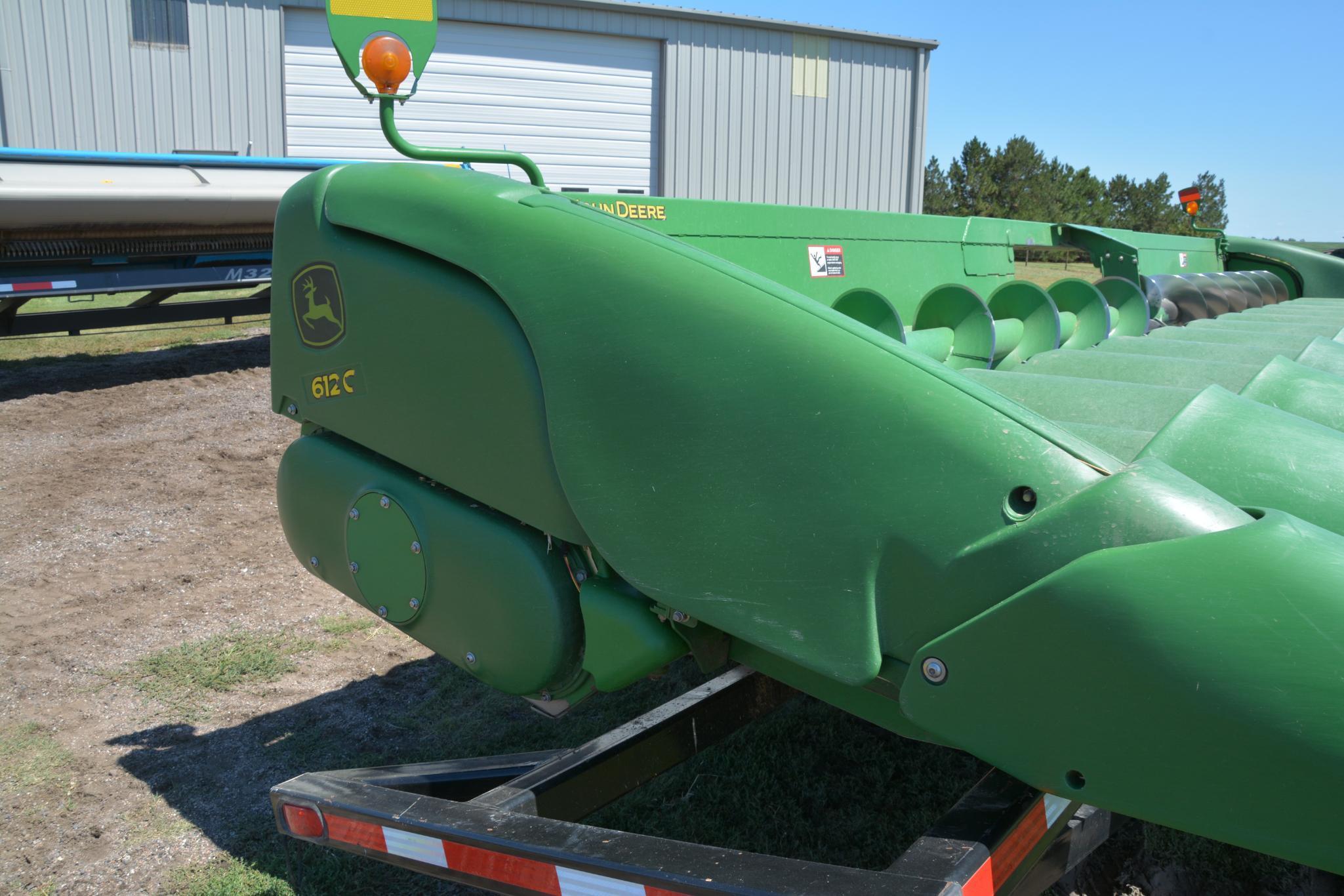 2008 John Deere 612C 12RN corn head