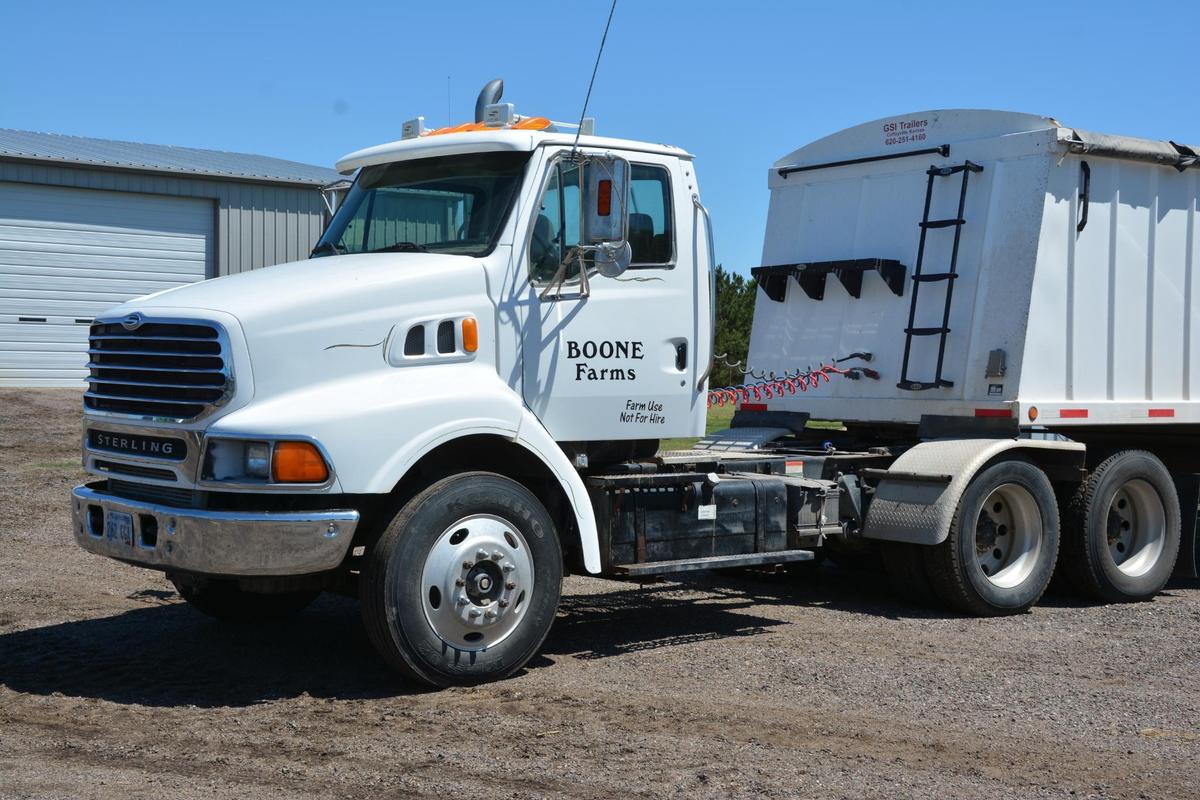 2004 Sterling LT9500 day cab semi