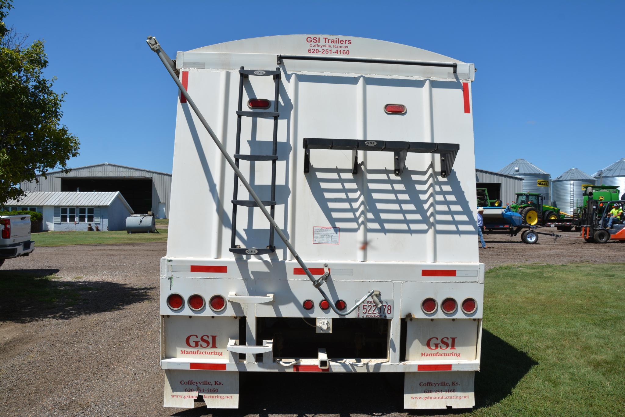 2010 GSI 36' steel hopper bottom grain trailer