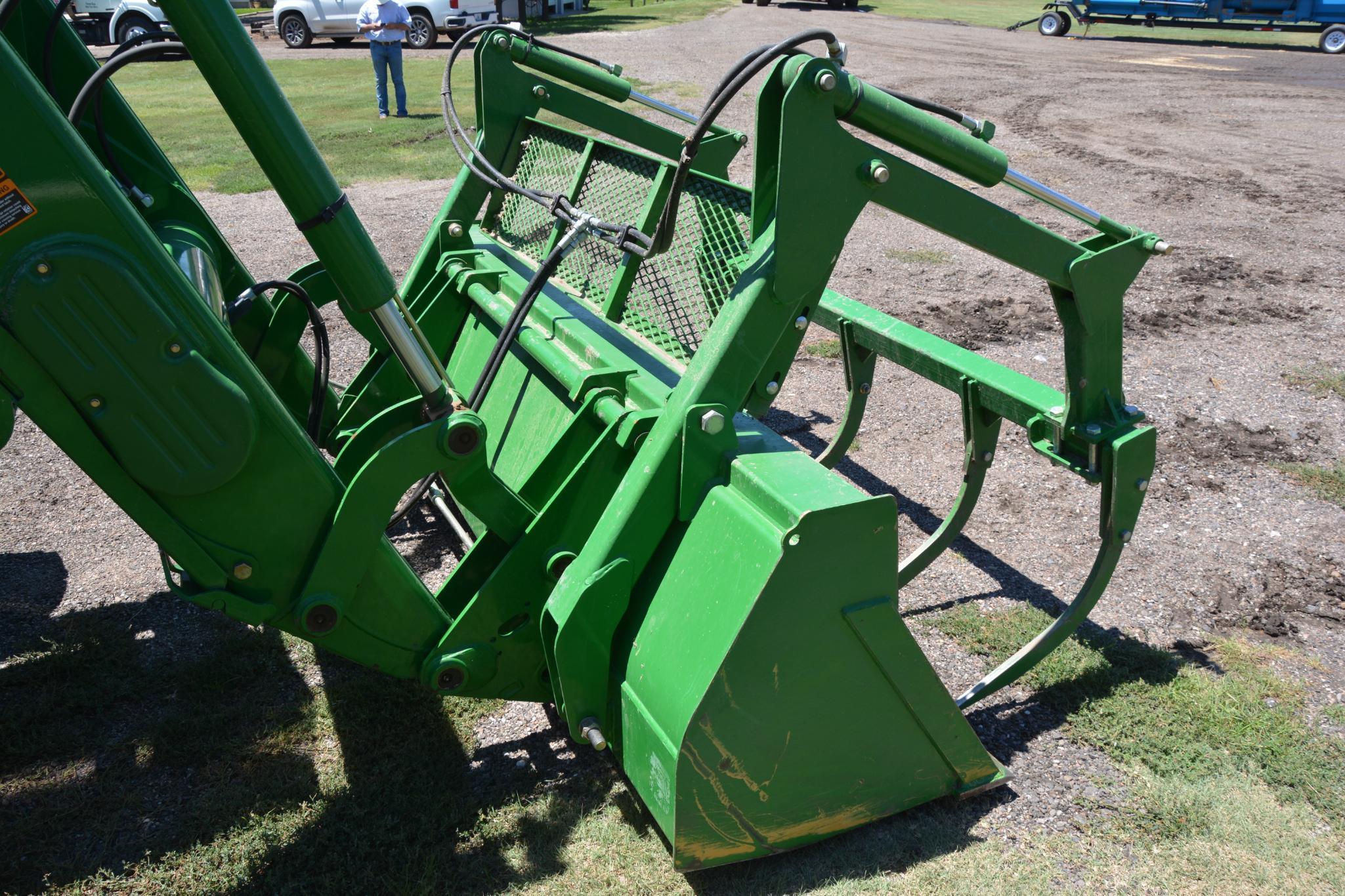 2012 John Deere 7230R MFWD tractor