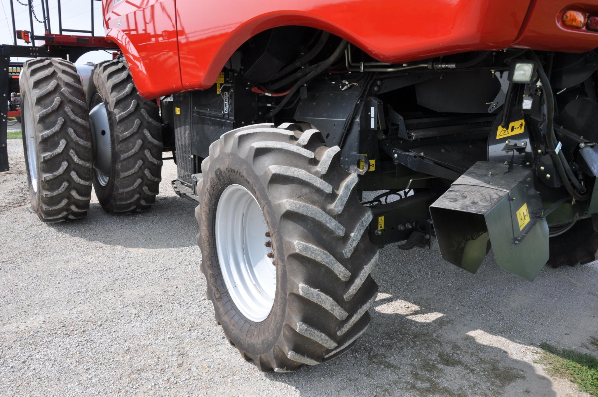 2013 Case-IH 7230 2wd combine