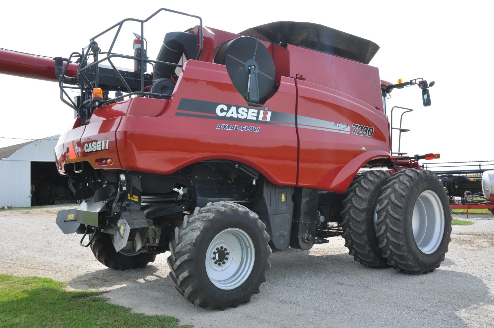 2013 Case-IH 7230 2wd combine