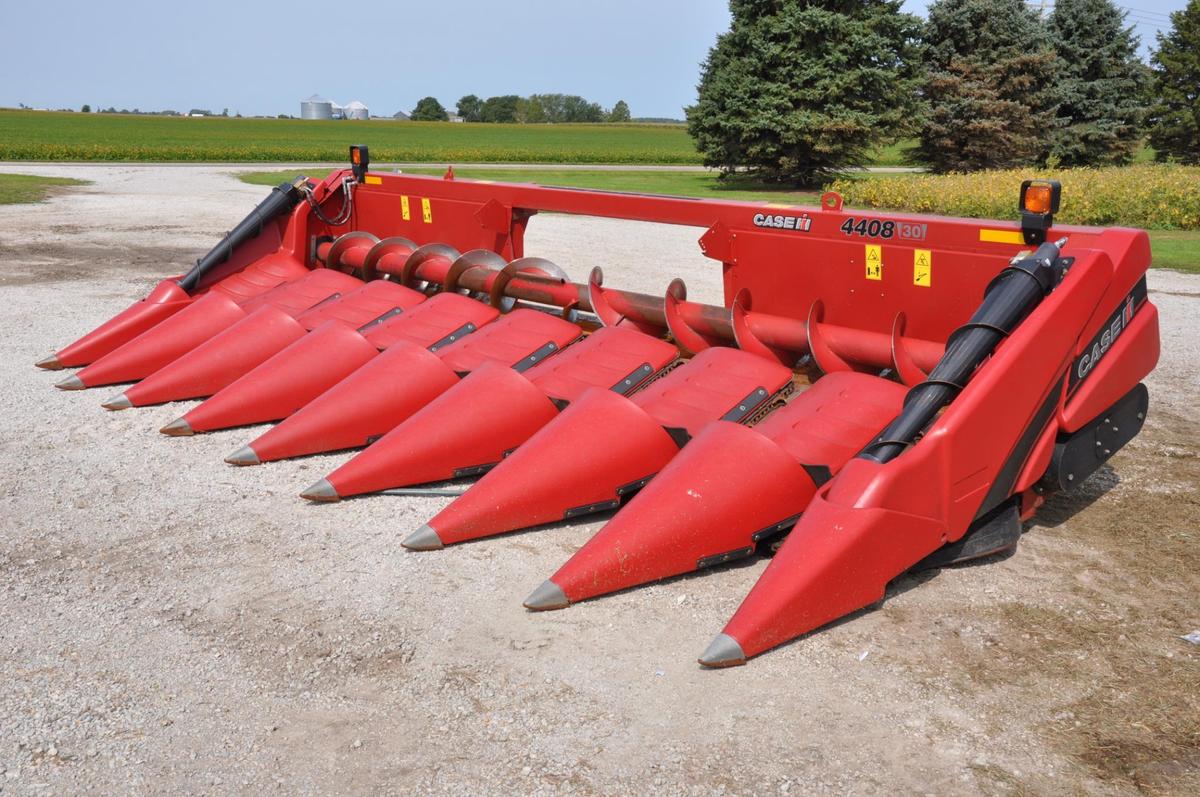 2014 Case-IH 4408 8 row 30" corn head