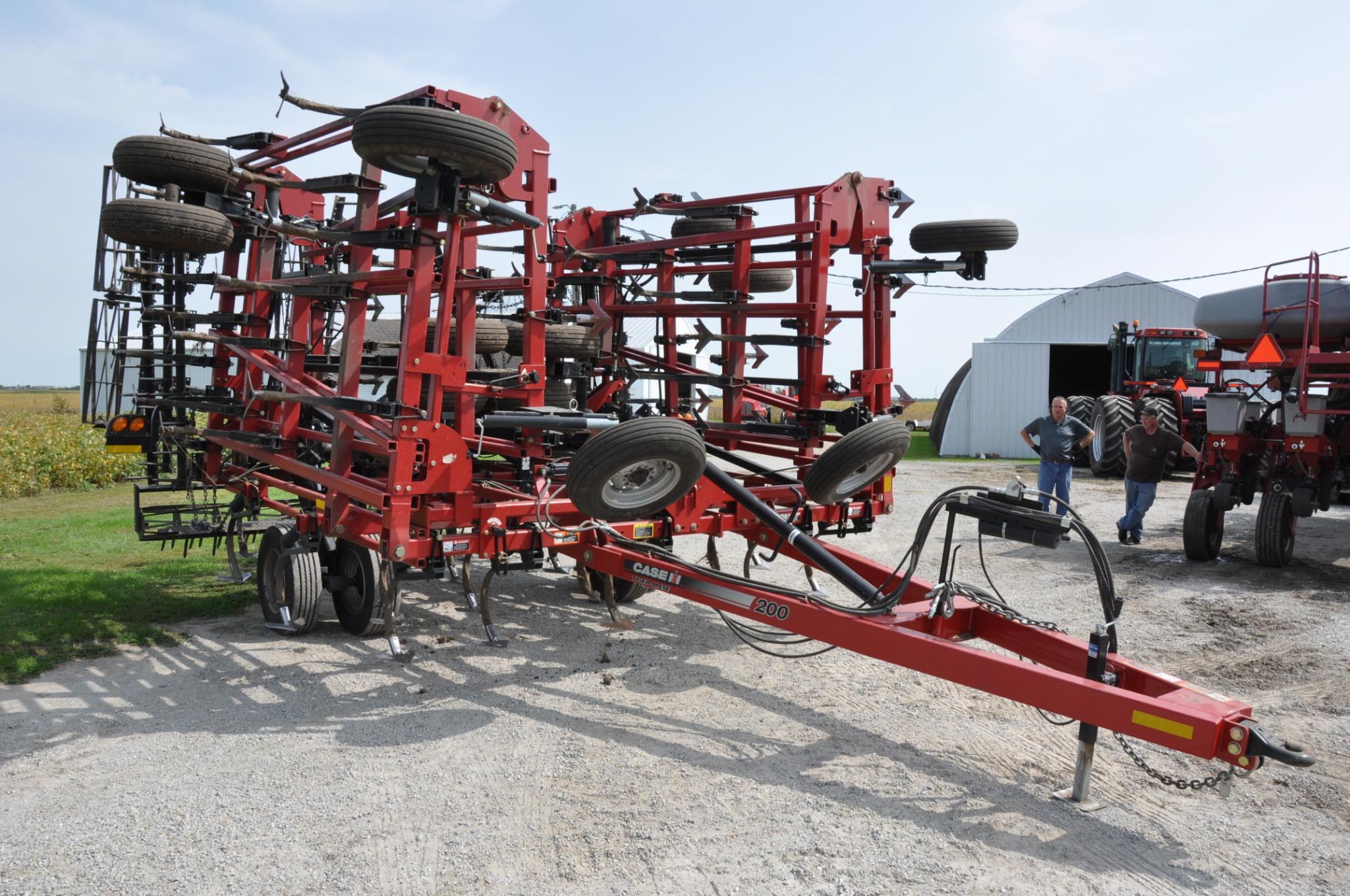 Case-IH 200 40' field cultivator