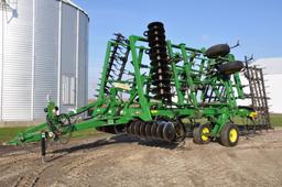 2010 John Deere 2310 24' soil finisher