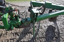 John Deere 2700 5-bottom plow
