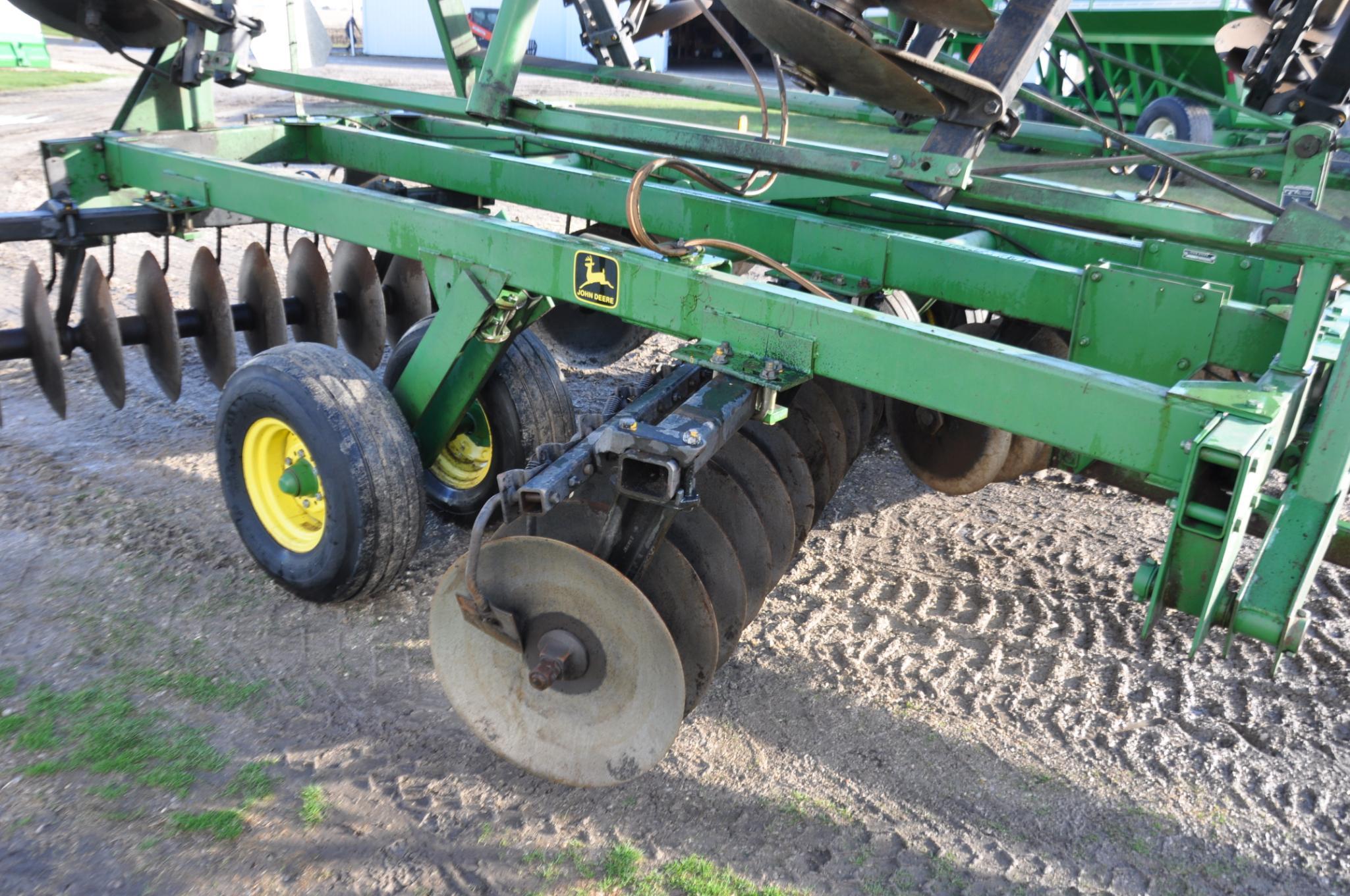 JD 235 24' disk