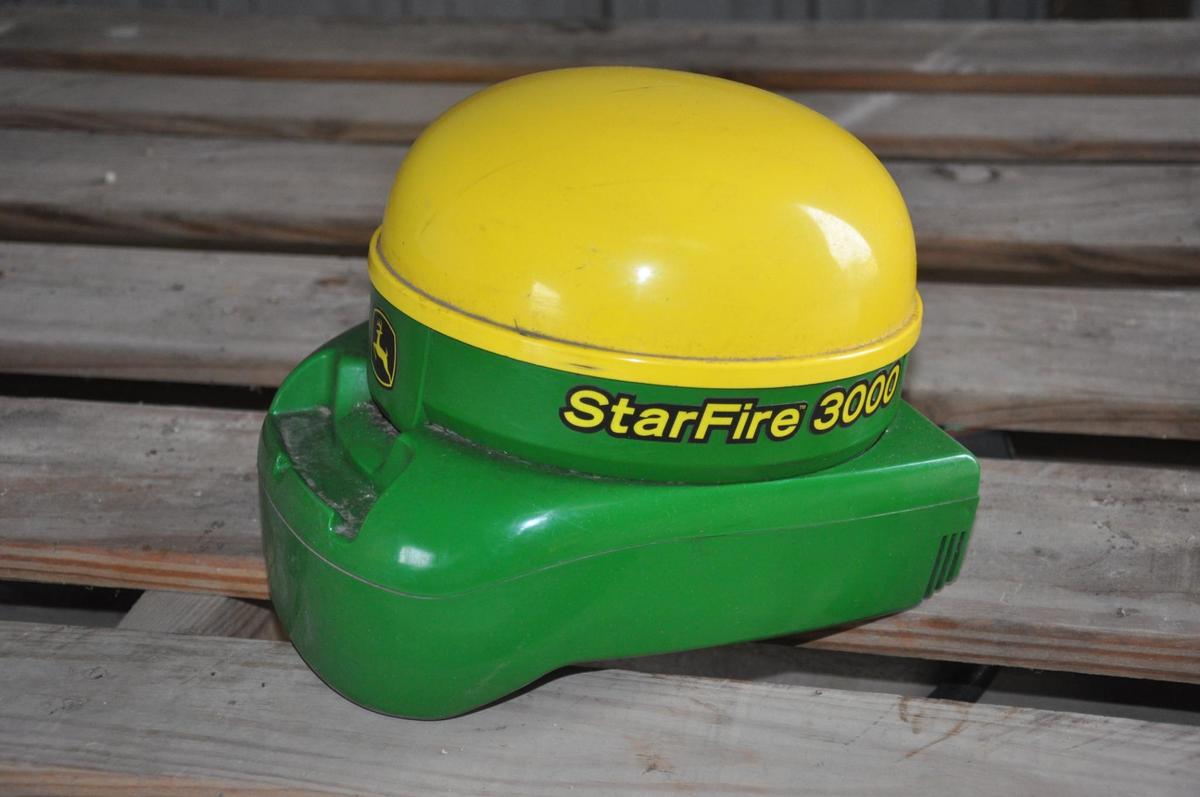 John Deere StarFire 3000 receiver - SF1