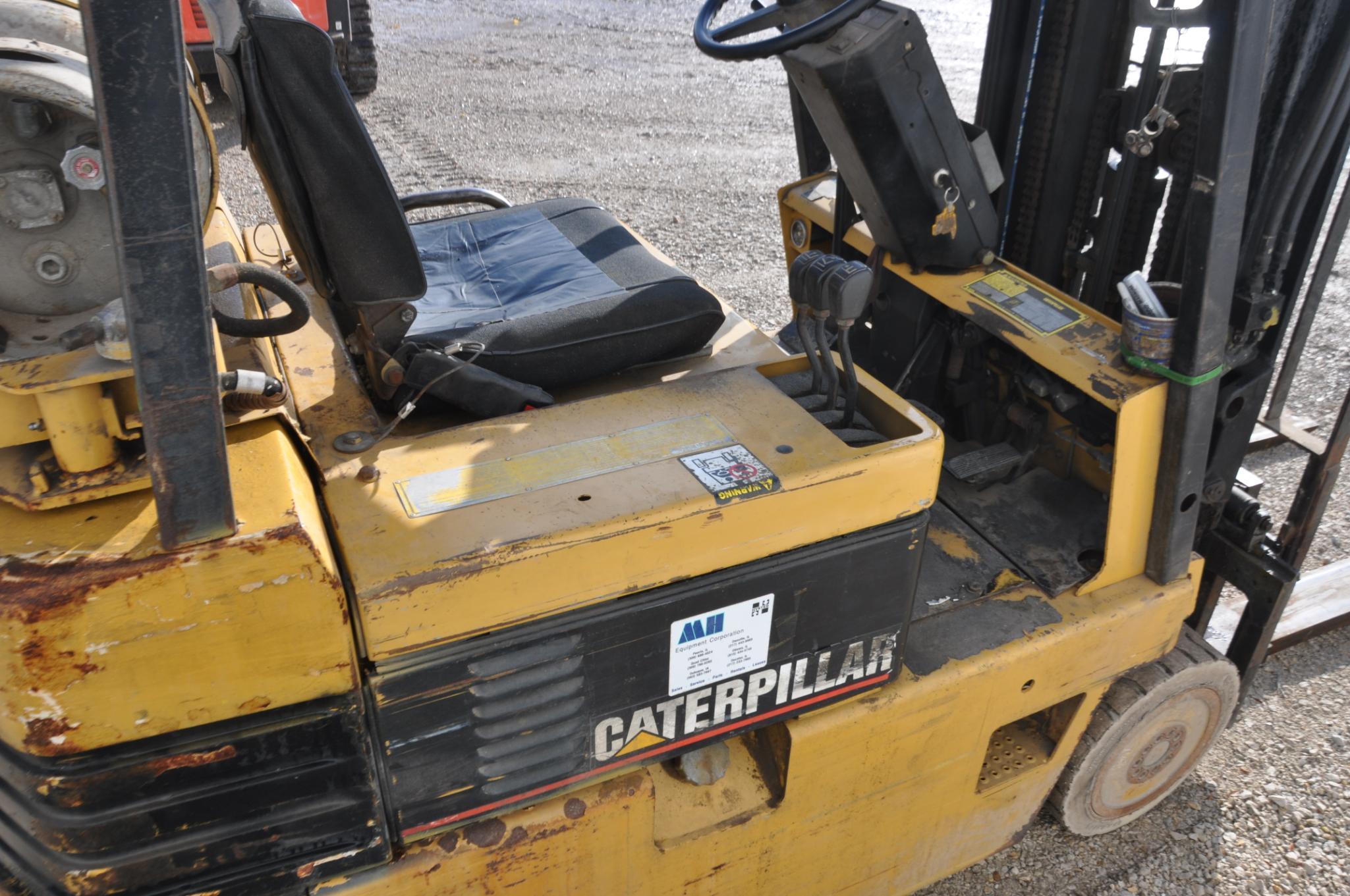 Cat T50E forklift