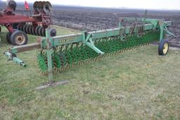 John Deere 400 20' rotary hoe