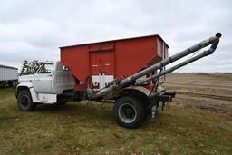 1982 GMC 7000 tender truck